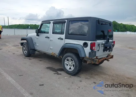 2009 Jeep Wrangler Unlimited X Rhd z USA, uszkodzony, nr VIN 1J4GZ39139L781426